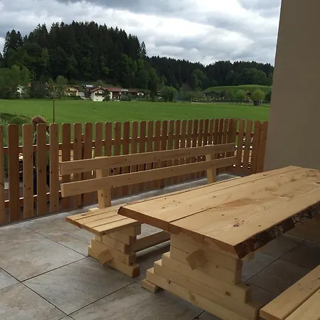 アパート Haeringer Muehle バート・ヘーリング